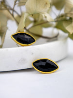 Mila Leaf Earrings
