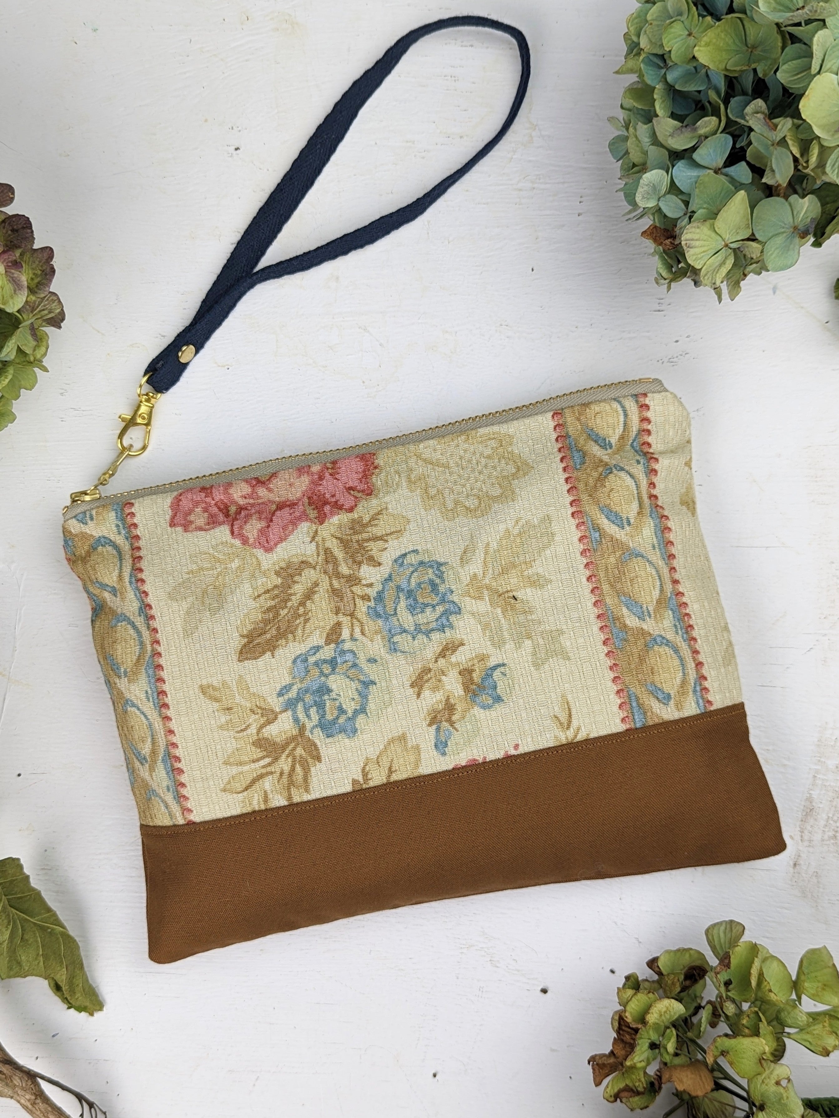 Antique Roses Purse