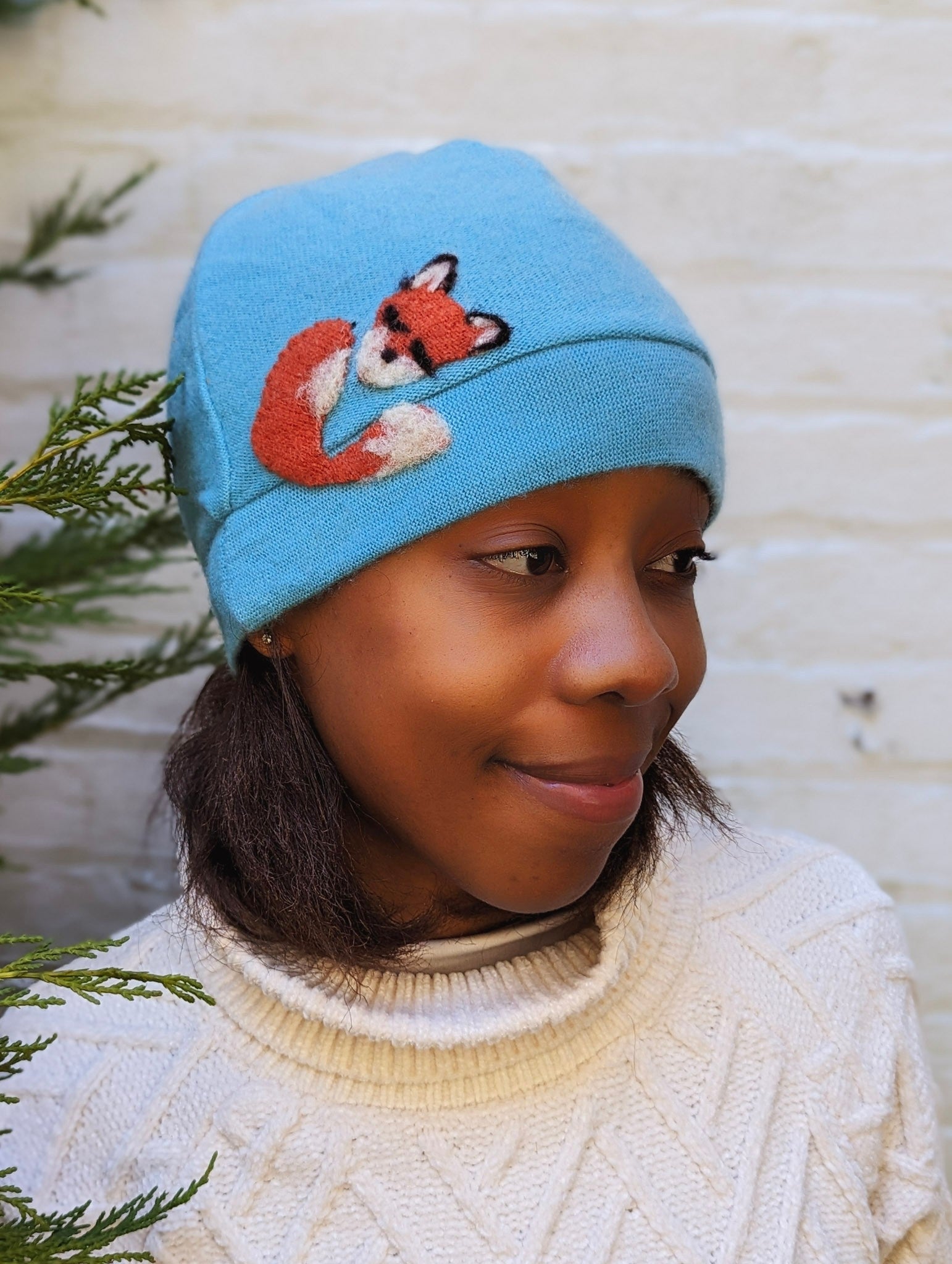 Sleeping Fox Cashmere Hat